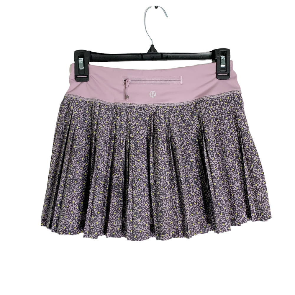 Lululemon Pleat to Street Skirt Dottie Mum Deep Coal Mauvelous Size 2  W8501S - Picture 2 of 5